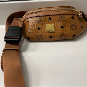 MCM fanny pack